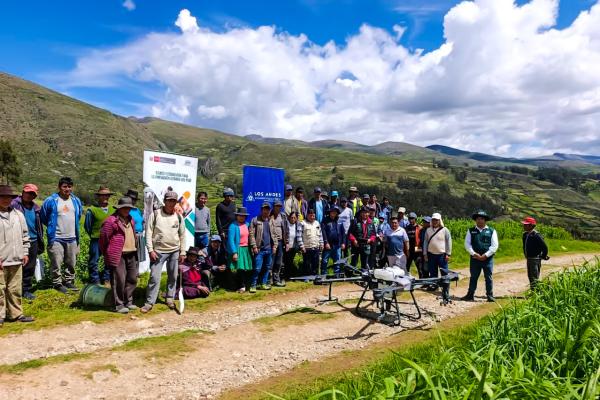 COOPERATIVA LOS ANDES E INIA CAPACITAN A PRODUCTORES DE QUINUA EN SOCCOSPATA