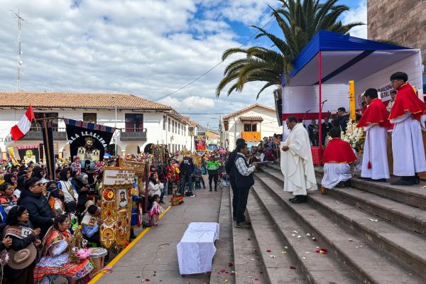 COOPERATIVA LOS ANDES PARTICIPA EN LA FESTIVIDAD DEL SEÑOR DE TORRECHAYOC